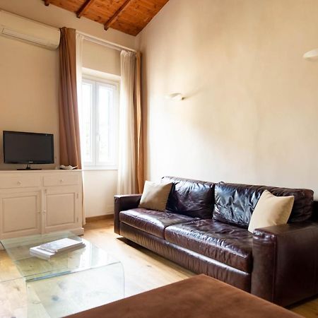 Modern, Bright Near Boboli Gardens & Santo Spirito - Homeunity Florença Exterior foto